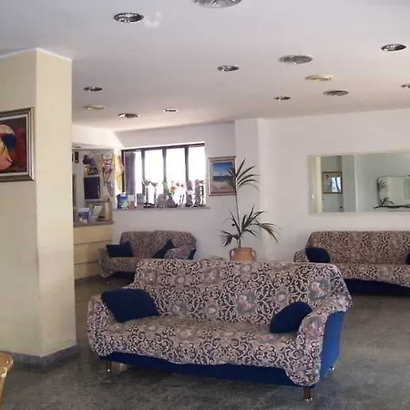 Hotel Il Pescatore 3* Montepaone