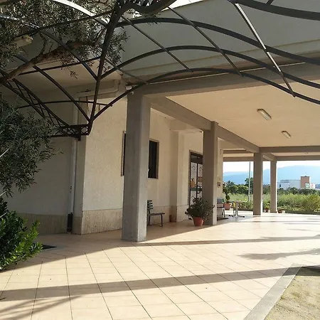 Hotel Il Pescatore מלון 3*